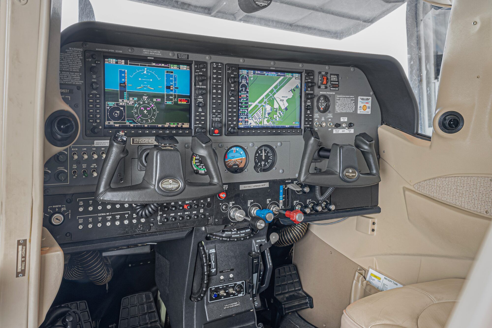 Cessna T206H twin-display Garmin glass panel