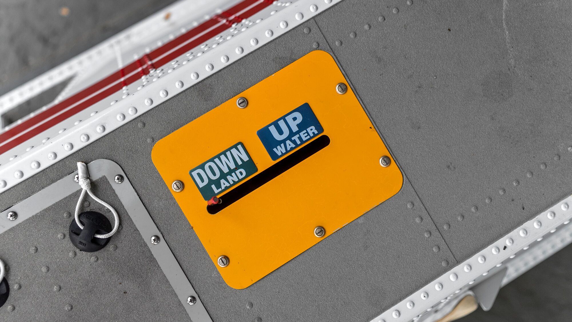 Landing gear position placard on an amphibious float